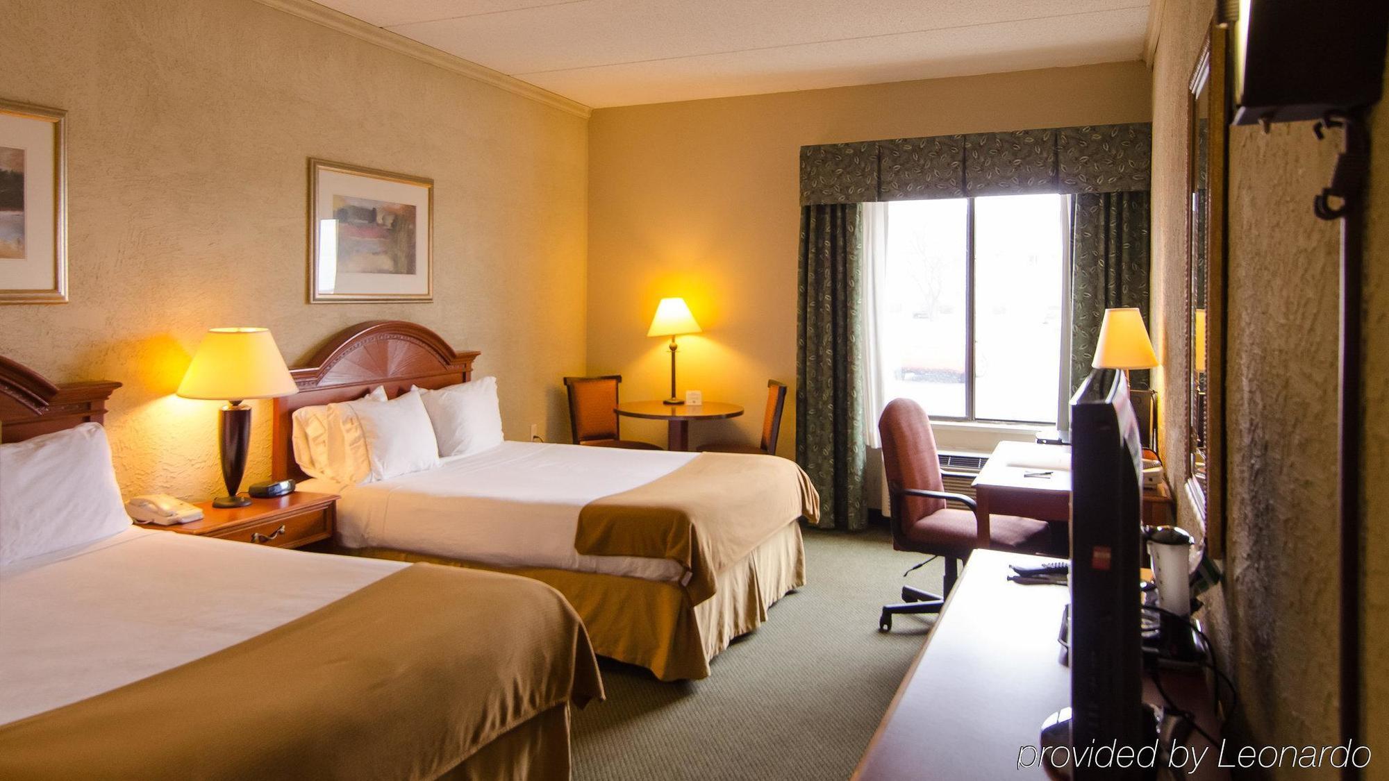 Country Inn & Suites By Radisson Mt. Pleasant-Racine West Wi Sturtevant Exterior foto